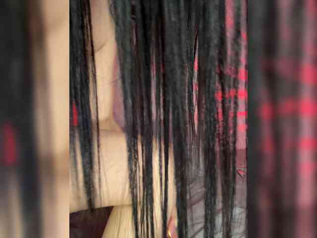 suchka-black- webcam