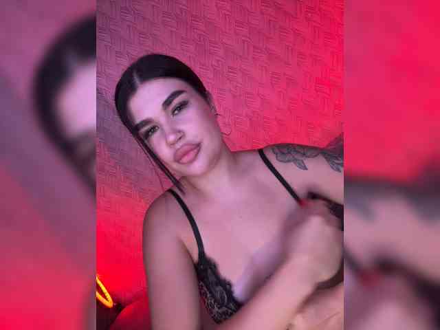 suchka-black- webcam