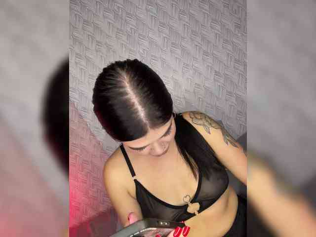 suchka-black- webcam
