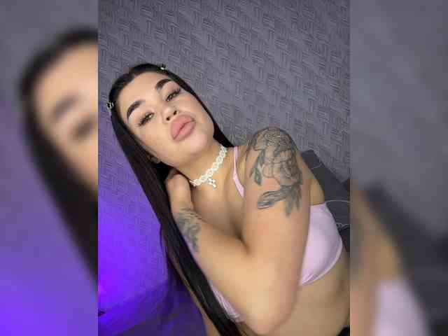 suchka-black- webcam