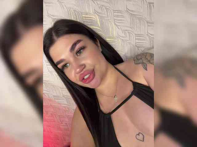 suchka-black- webcam