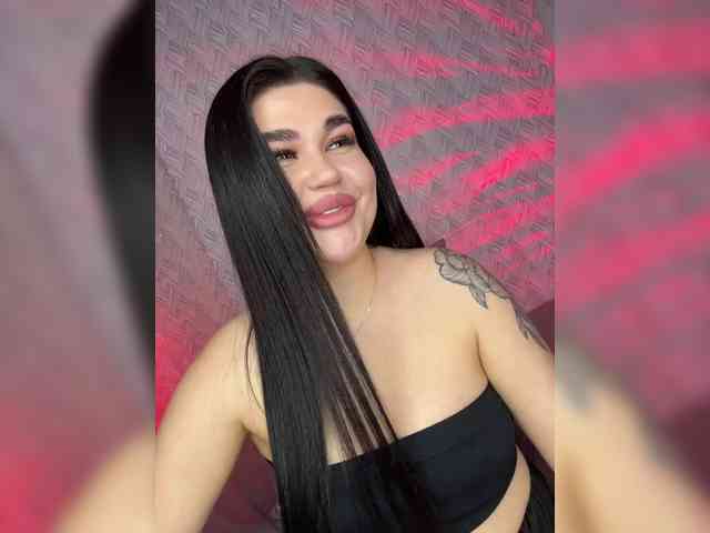 suchka-black- webcam