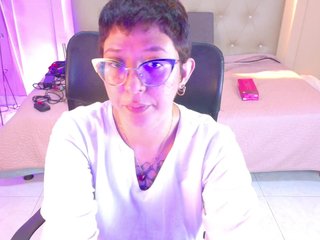chloe-rosse Porn Show