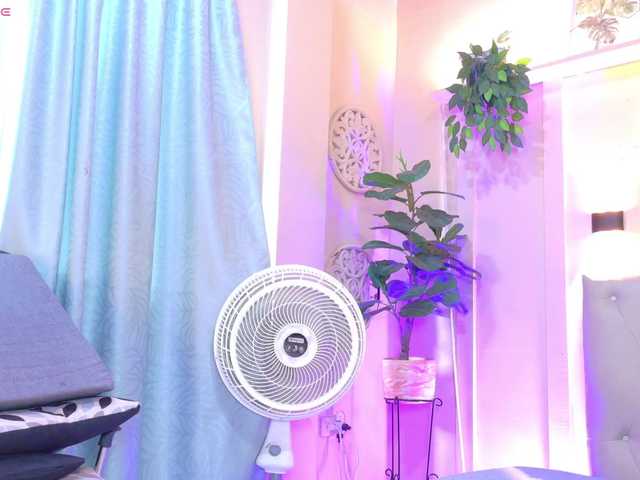 chloe-rosse live cam on BongaCams