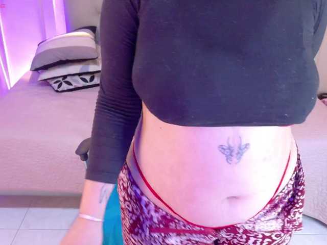 chloe-rosse live cam on BongaCams