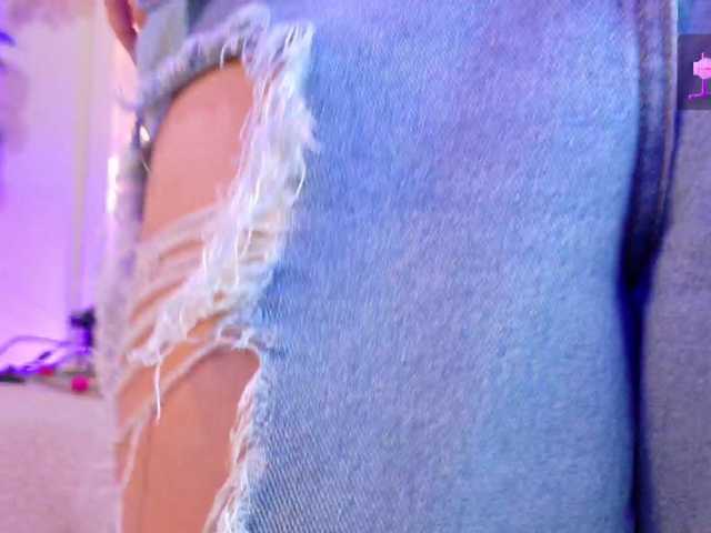chloe-rosse live cam on BongaCams
