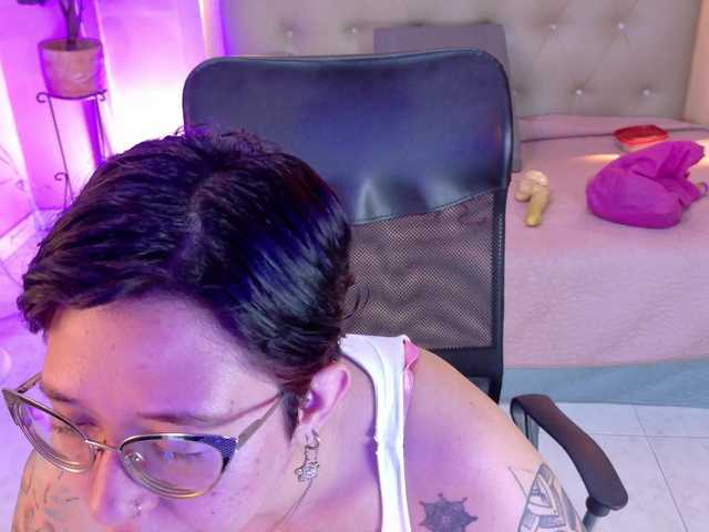 chloe-rosse live webcam show