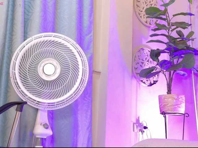 chloe-rosse live cam on BongaCams
