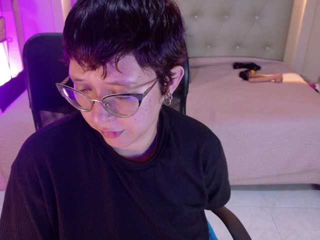 chloe-rosse live cam on BongaCams