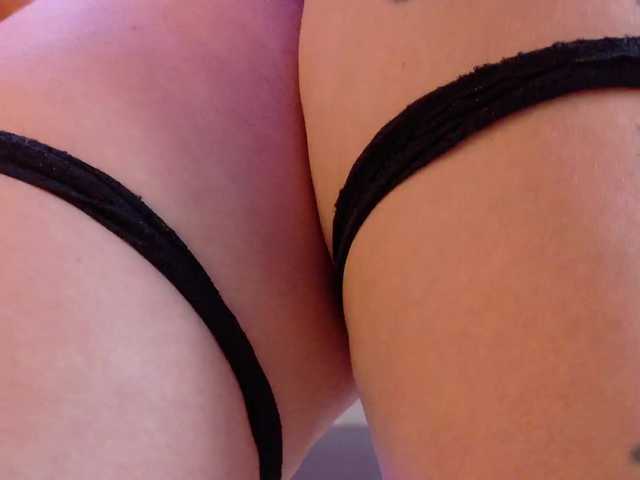 chloe-rosse live cam on BongaCams