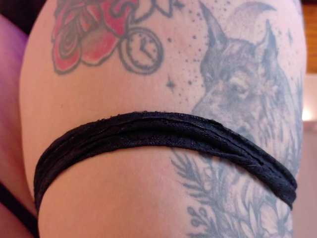 chloe-rosse live cam on BongaCams