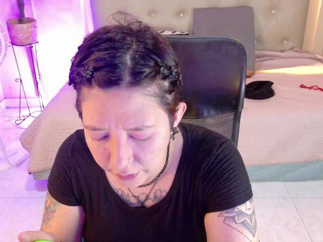 chloe-rosse live cam on BongaCams