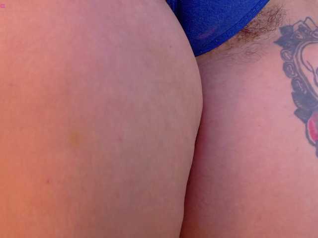 chloe-rosse's BongaCams show and profile