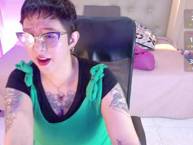 chloe-rosse live cam preview