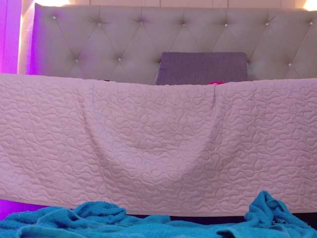 chloe-rosse live cam on BongaCams