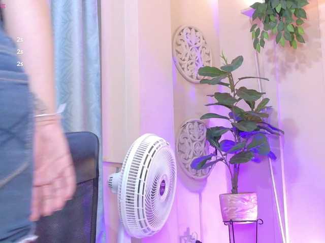 chloe-rosse live cam on BongaCams