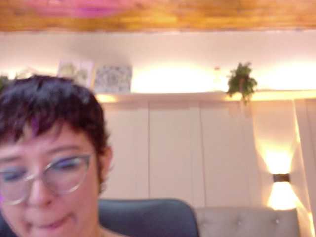 chloe-rosse live cam on BongaCams