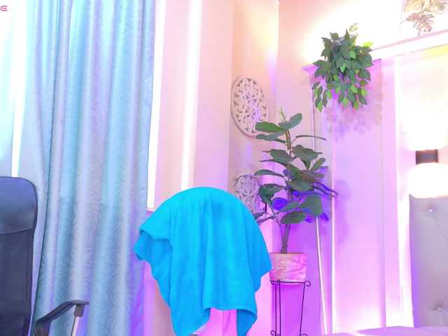 chloe-rosse live cam on BongaCams