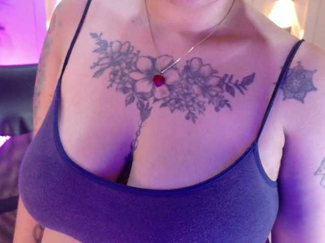 chloe-rosse, live now on BongaCams