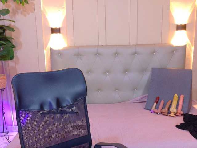 chloe-rosse live cam on BongaCams