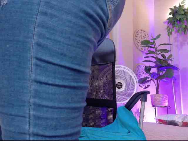 chloe-rosse chloe-rosse