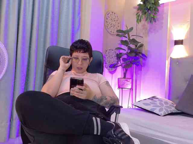 chloe-rosse webcam