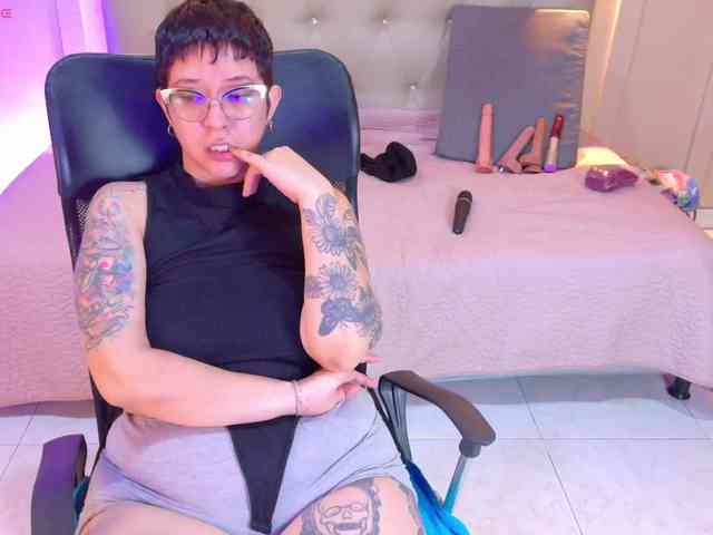 chloe-rosse webcam