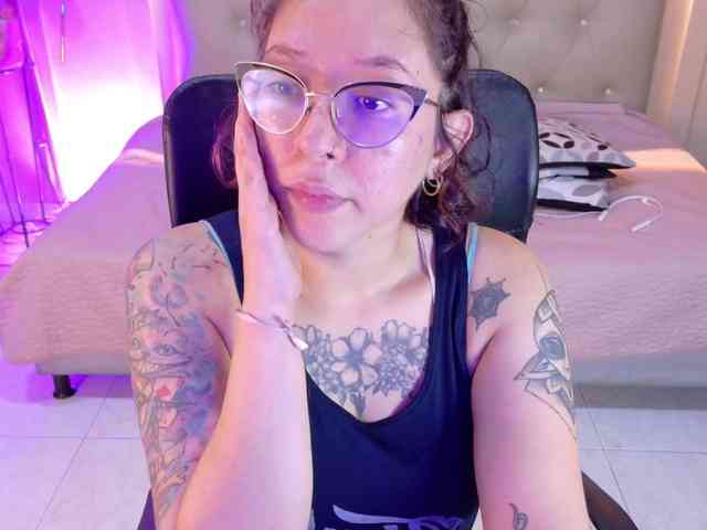 chloe-rosse chloe-rosse