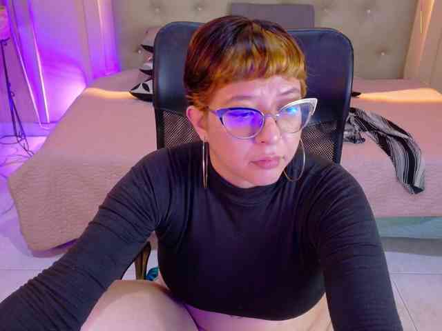 chloe-rosse webcam