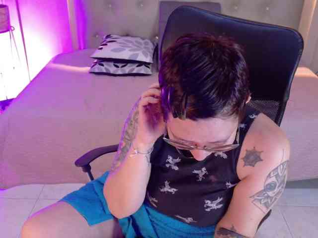 chloe-rosse chloe-rosse
