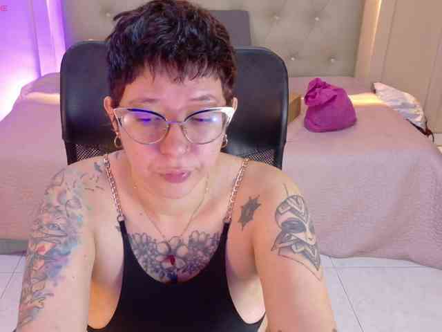 chloe-rosse webcam