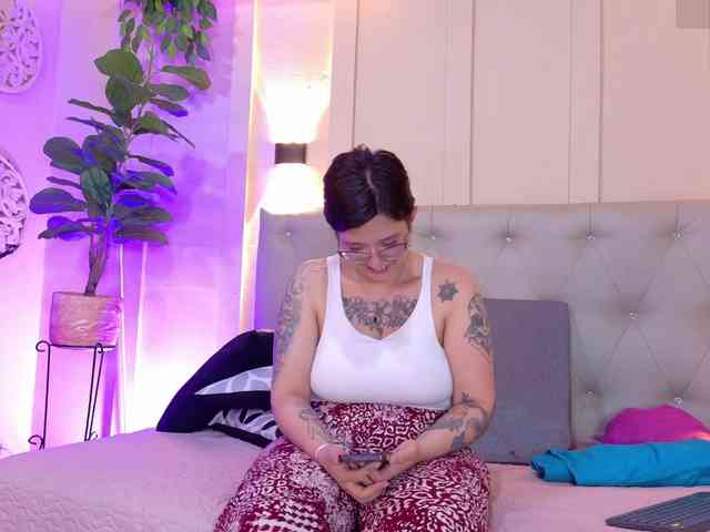 chloe-rosse webcam