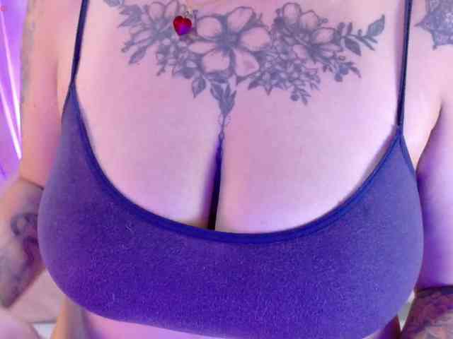 chloe-rosse chloe-rosse