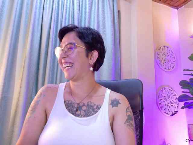 chloe-rosse webcam