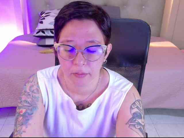 chloe-rosse webcam