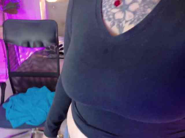 Modella: chloe-rosse