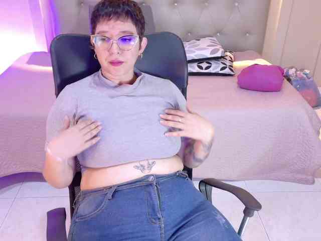 chloe-rosse webcam