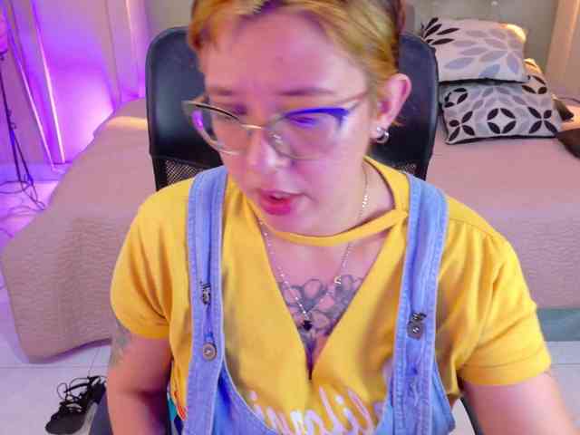 chloe-rosse chloe-rosse