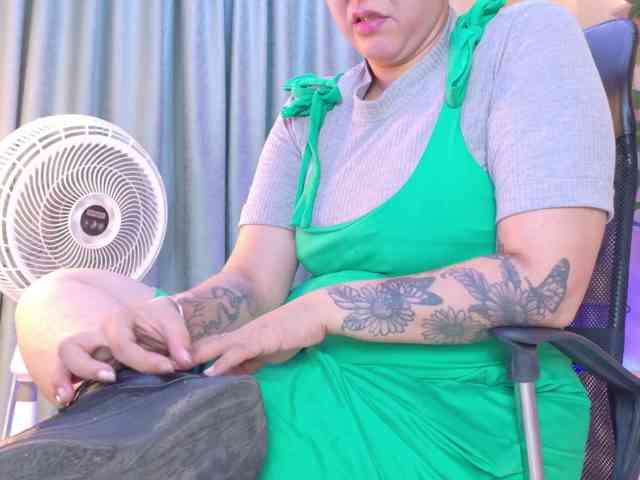 chloe-rosse chloe-rosse