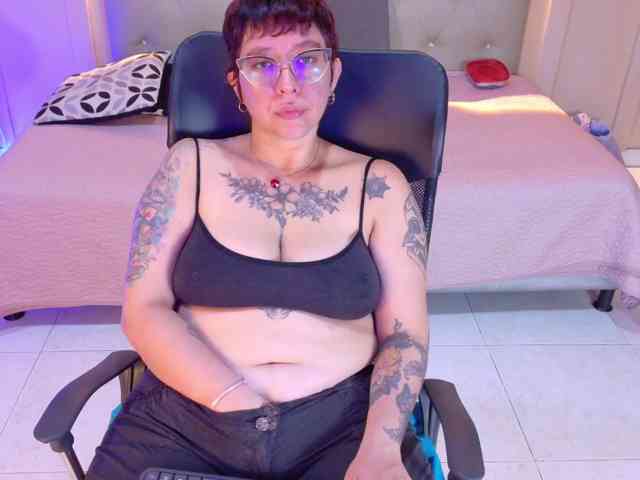 chloe-rosse webcam