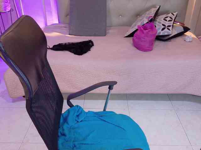 chloe-rosse chloe-rosse
