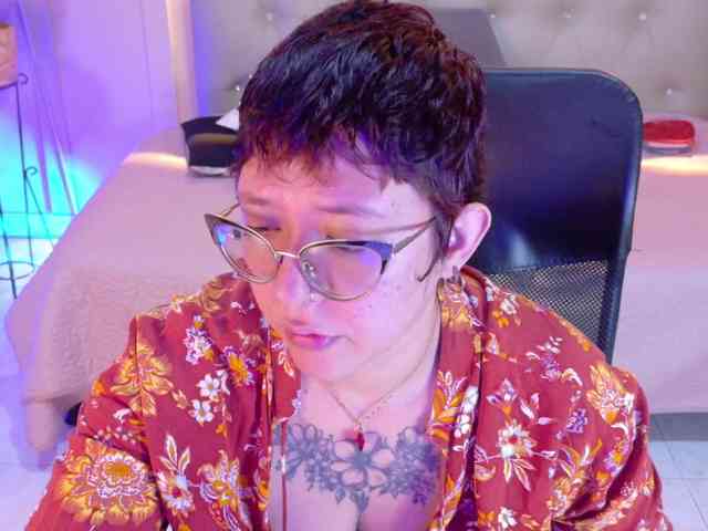 chloe-rosse webcam
