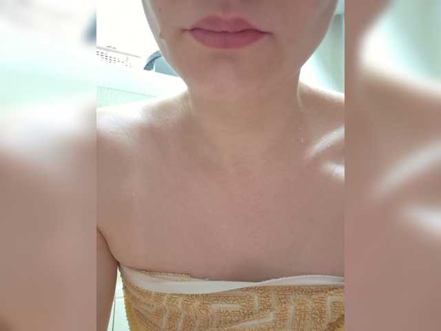 MaryWoooW live webcam show