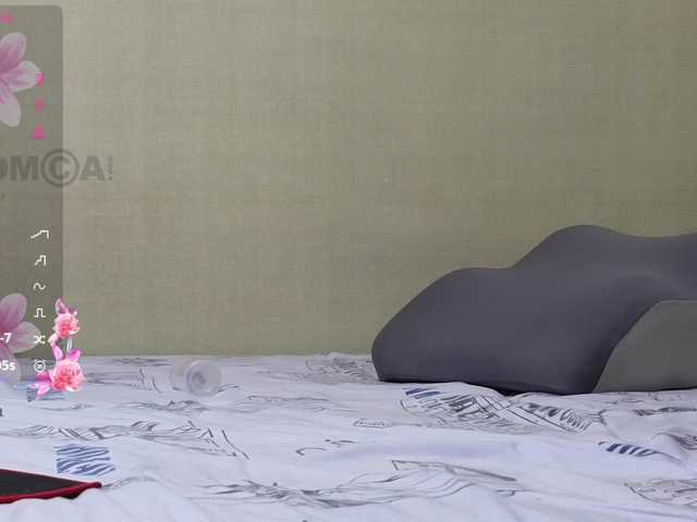 MaryWoooW live webcam show