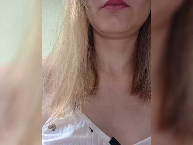 MashaWoW live cam on BongaCams