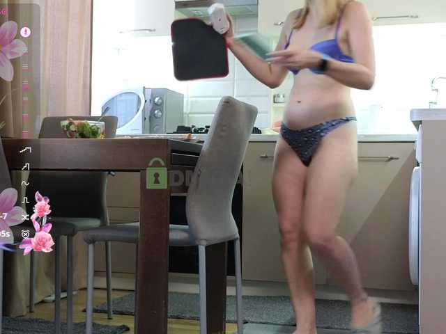 MashaWoW live webcam show