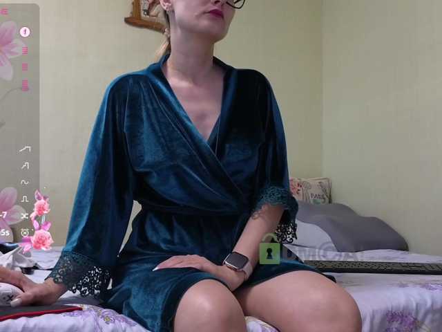 MaryWoooW live cam preview