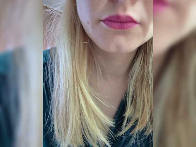 MashaWoW live cam on BongaCams