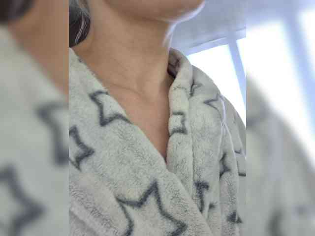 MaryWoooW webcam
