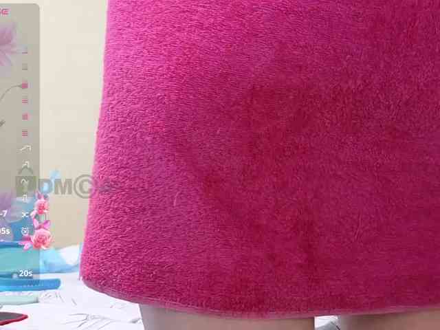 MaryWoooW webcam